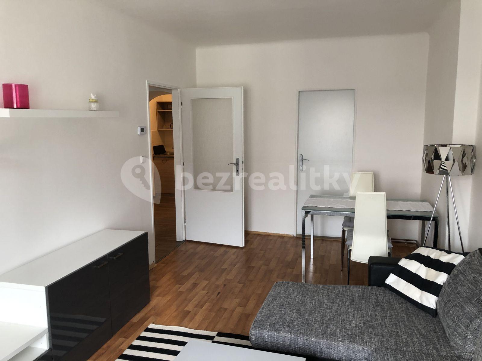 Prenájom bytu 2-izbový 47 m², Šaldova, Praha, Praha