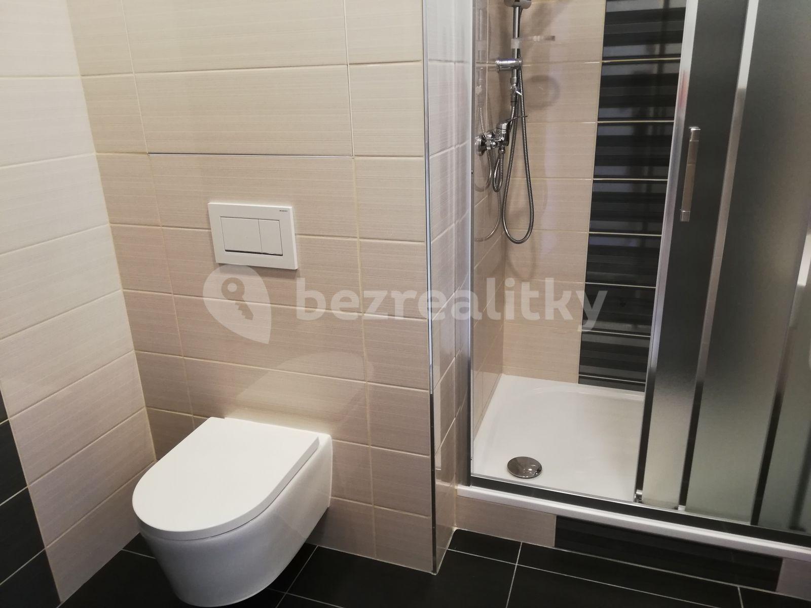 Prenájom bytu 2-izbový 43 m², Tererova, Praha, Praha