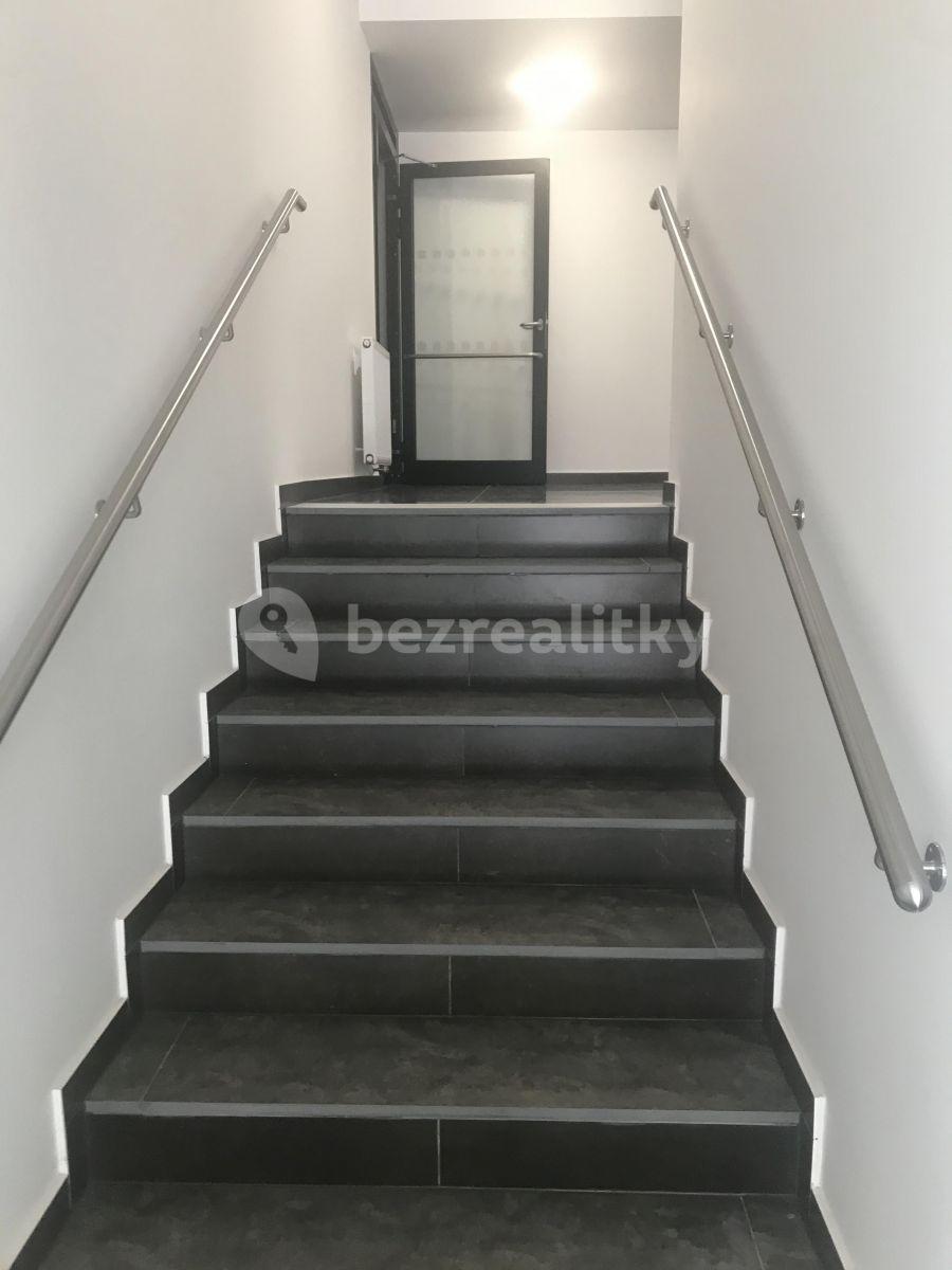 Prenájom bytu 2-izbový 49 m², Na Šibeníku, Olomouc, Olomoucký kraj