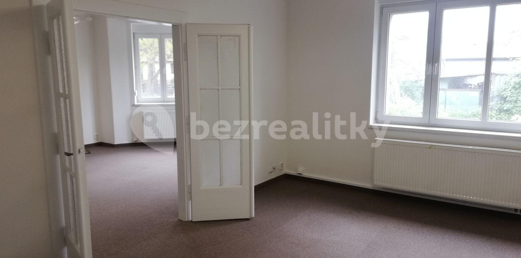 Prenájom bytu 3-izbový 91 m², Na Třebešíně, Praha, Praha