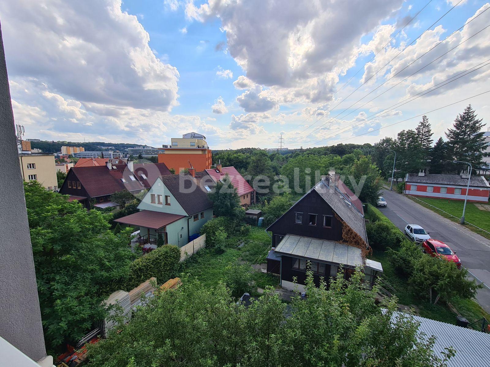 Prenájom bytu 2-izbový 71 m², Lužná, Praha, Praha