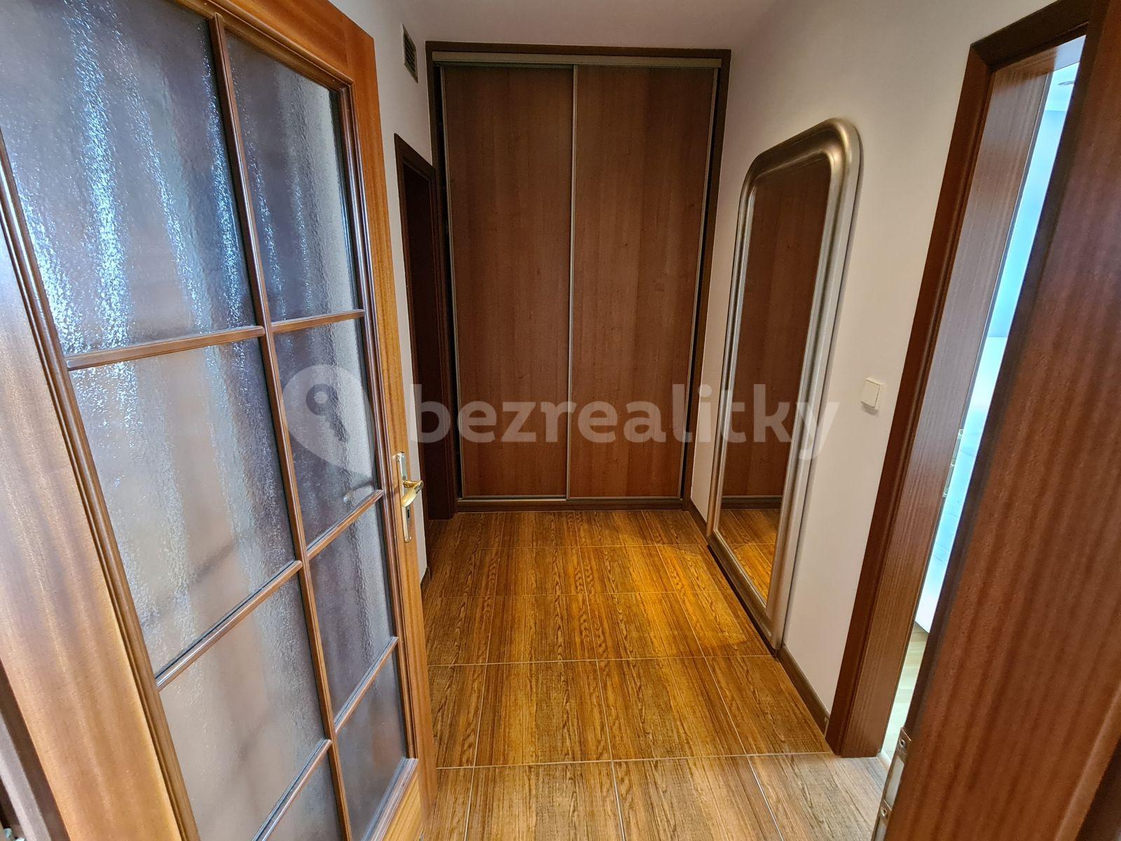 Prenájom bytu 2-izbový 71 m², Lužná, Praha, Praha