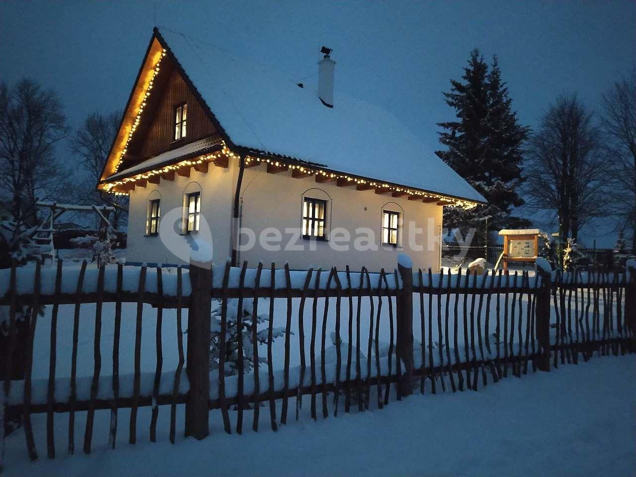 Prenájom rekreačného objektu, Jeníkov, Pardubický kraj