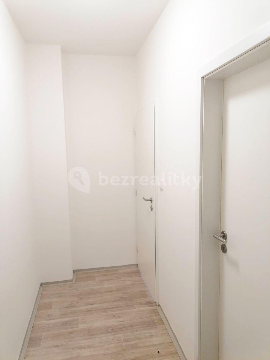 Prenájom bytu 1-izbový 37 m², Karáskovo náměstí, Brno, Jihomoravský kraj