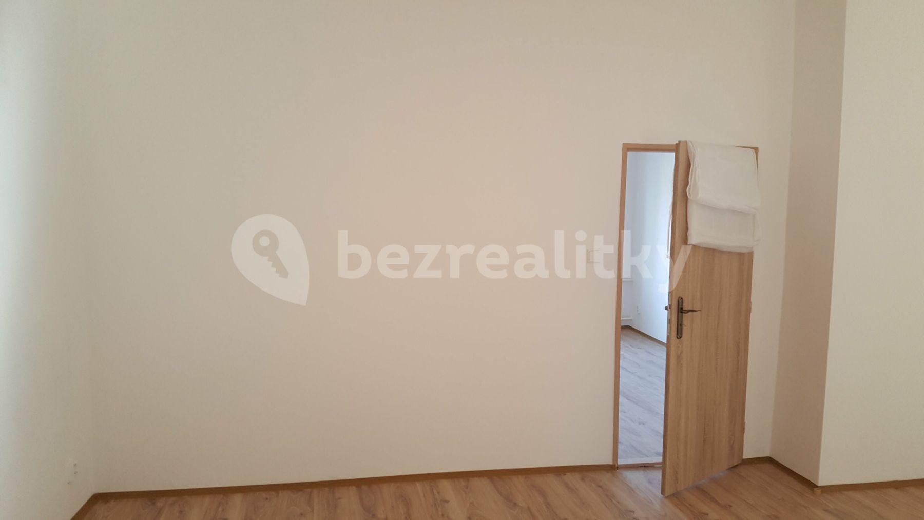 Prenájom bytu 3-izbový 65 m², Ústí nad Labem, Ústecký kraj