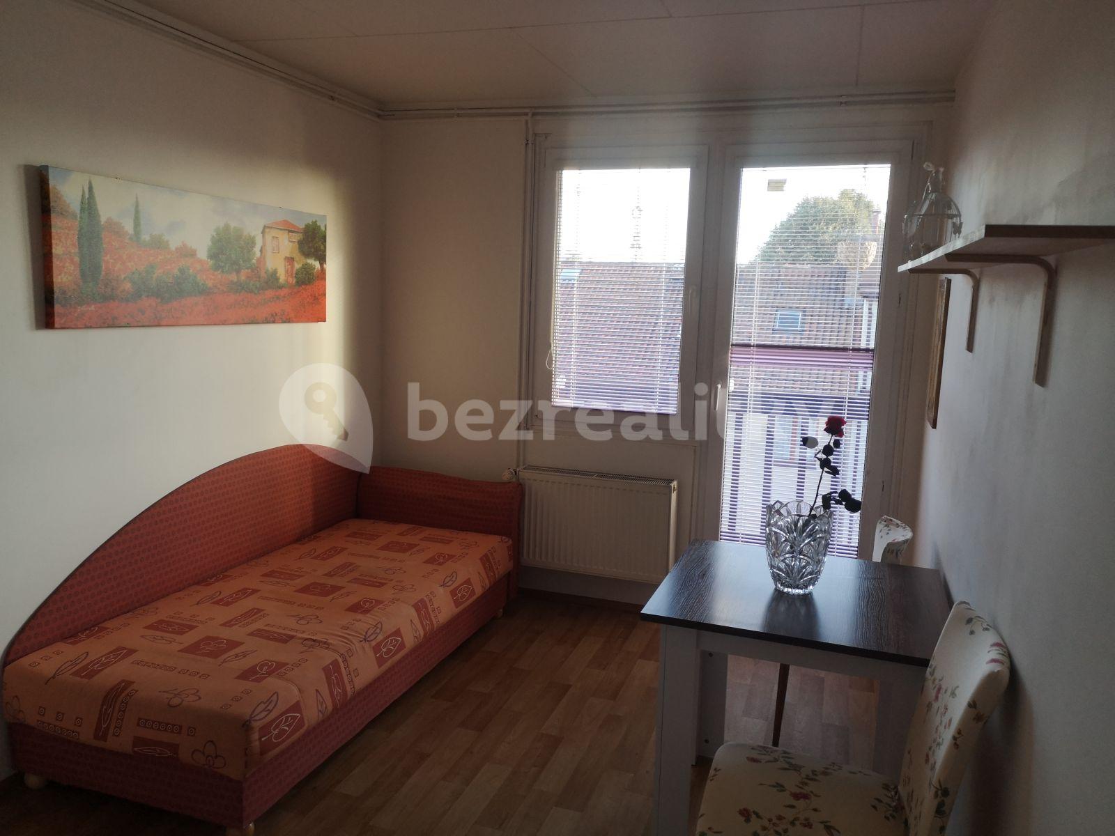 Prenájom bytu 2-izbový 33 m², Brixiho, Praha, Praha