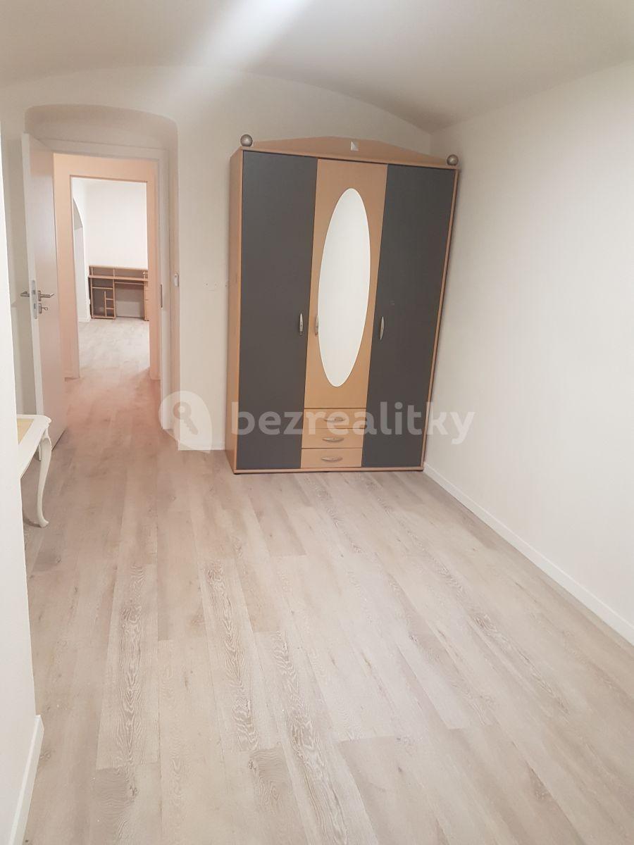 Prenájom bytu 2-izbový 66 m², Slezská, Praha, Praha