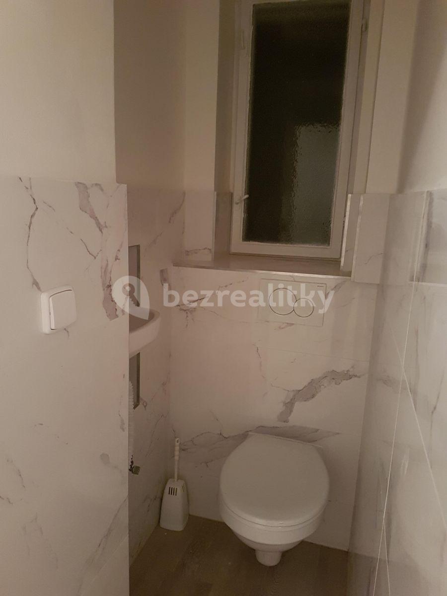 Prenájom bytu 2-izbový 66 m², Slezská, Praha, Praha