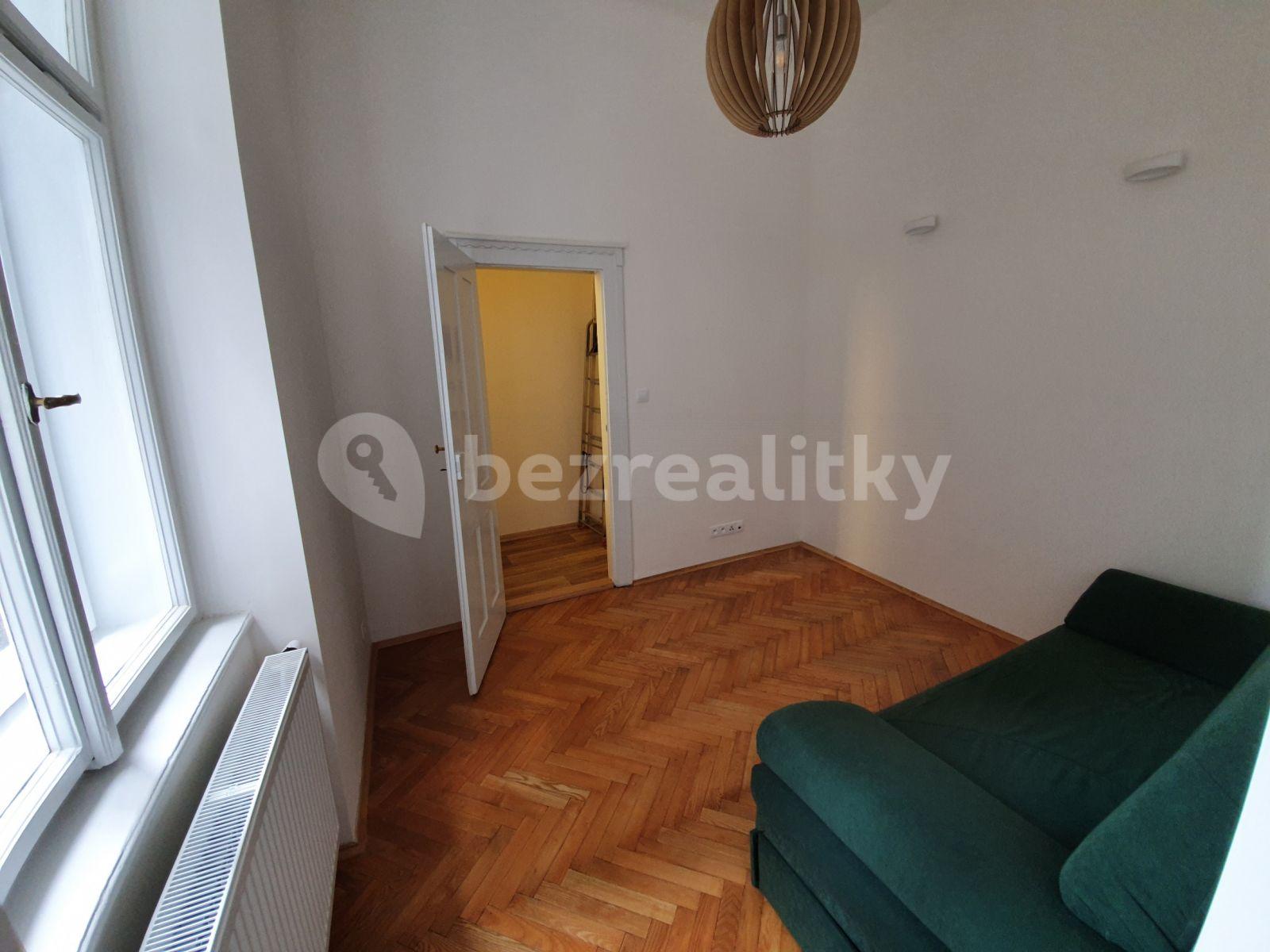 Prenájom bytu 1-izbový 32 m², Ostrovského, Praha, Praha