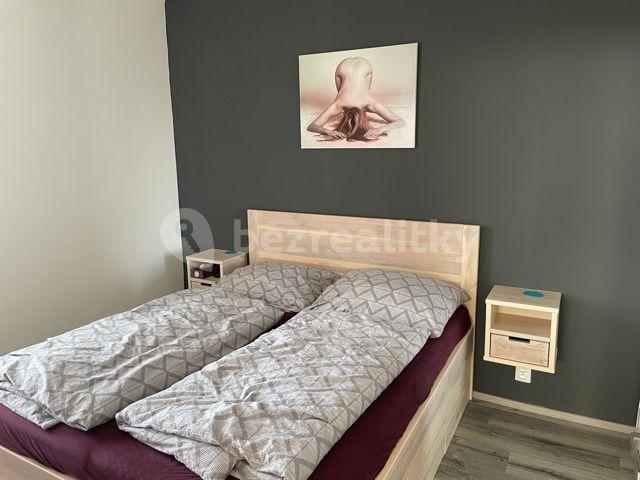 Prenájom bytu 2-izbový 46 m², Hvozdecká, Brno, Jihomoravský kraj