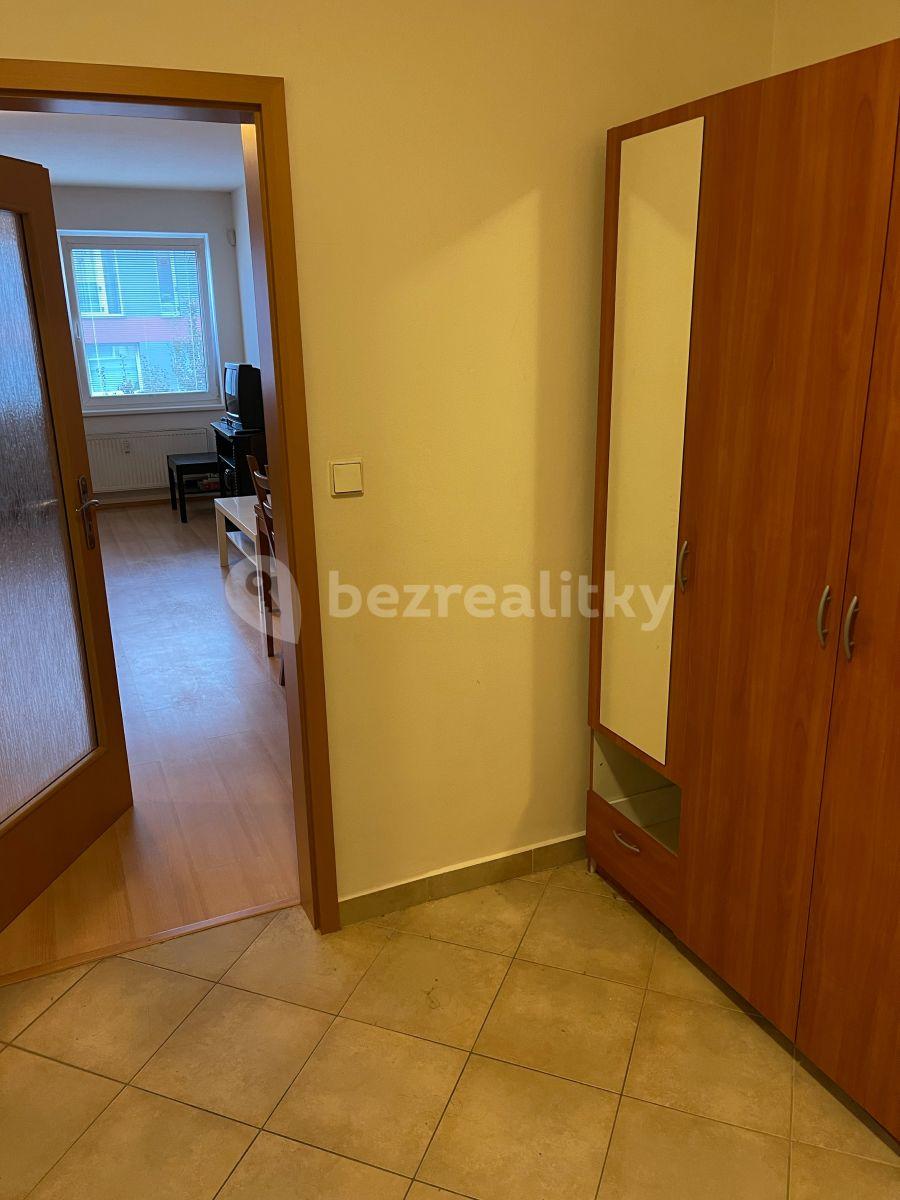 Prenájom bytu 1-izbový 37 m², Trmická, Praha, Praha