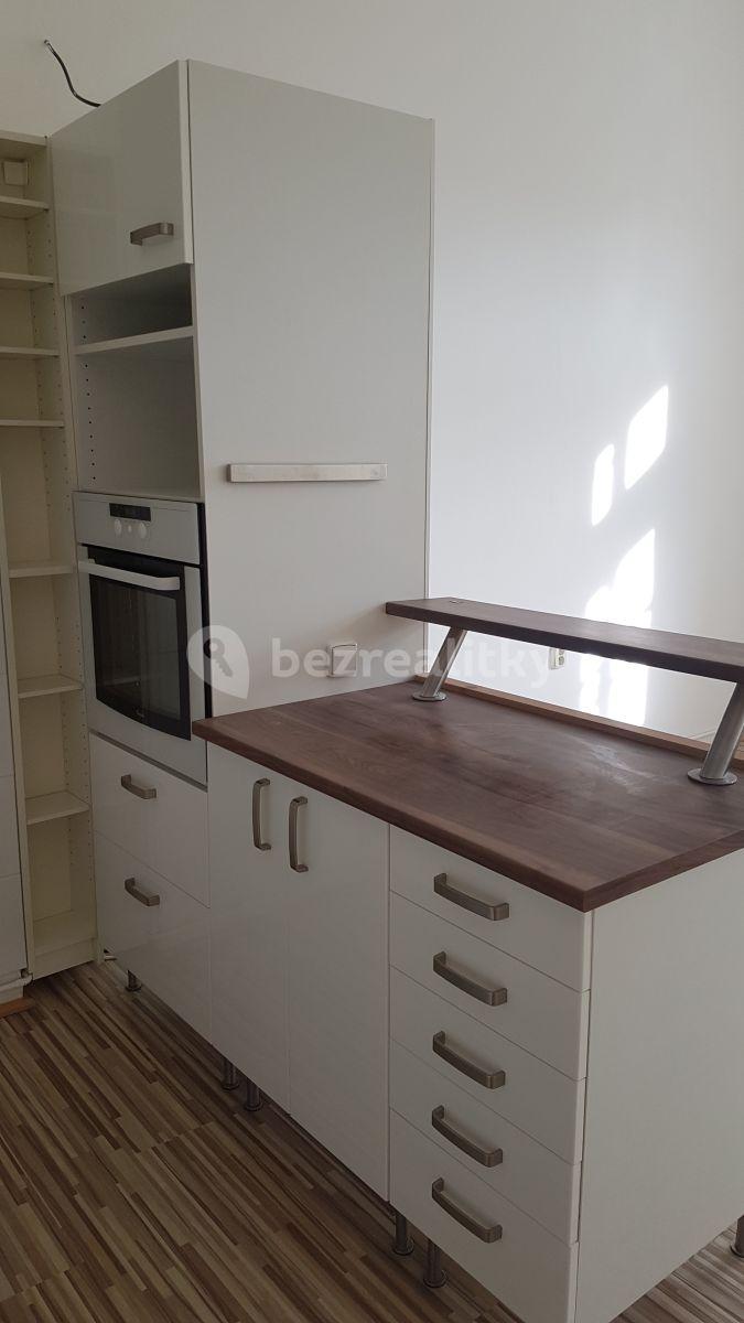 Prenájom bytu 2-izbový 48 m², Šumavská, Praha, Praha