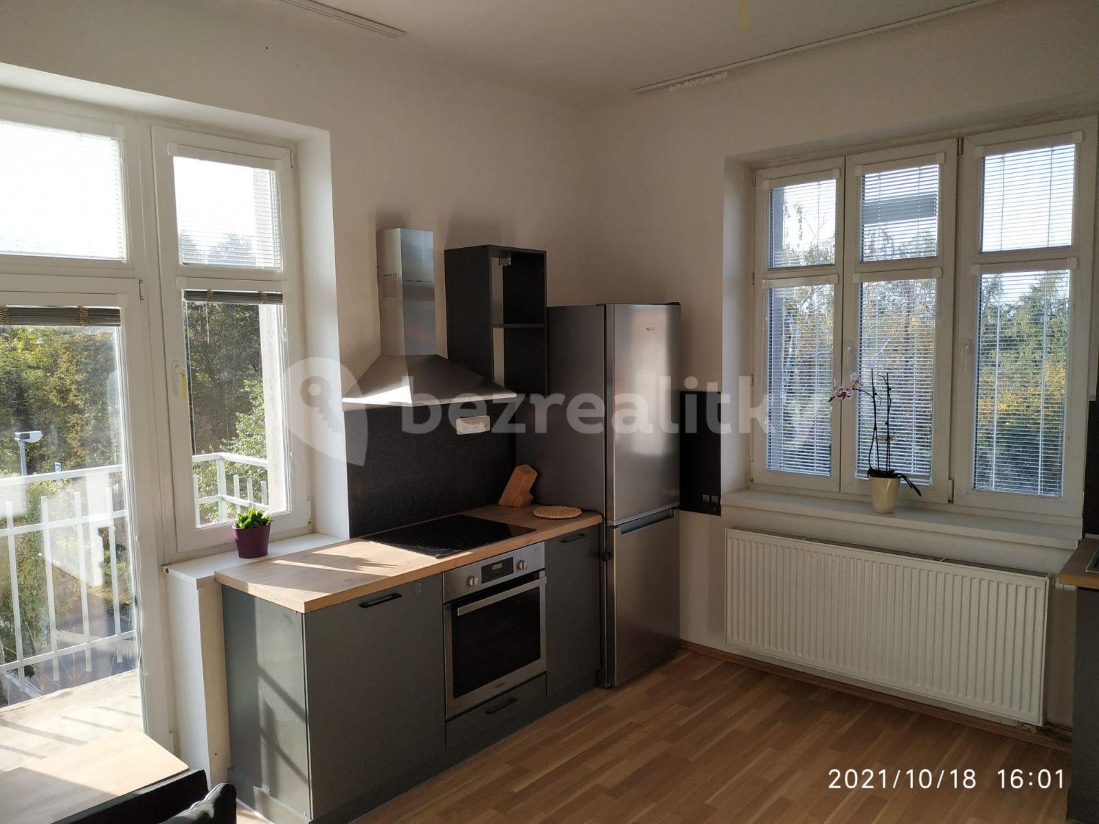 Prenájom bytu 2-izbový 38 m², Na Okraji, Praha, Praha