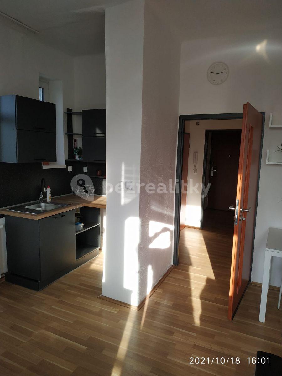 Prenájom bytu 2-izbový 38 m², Na Okraji, Praha, Praha