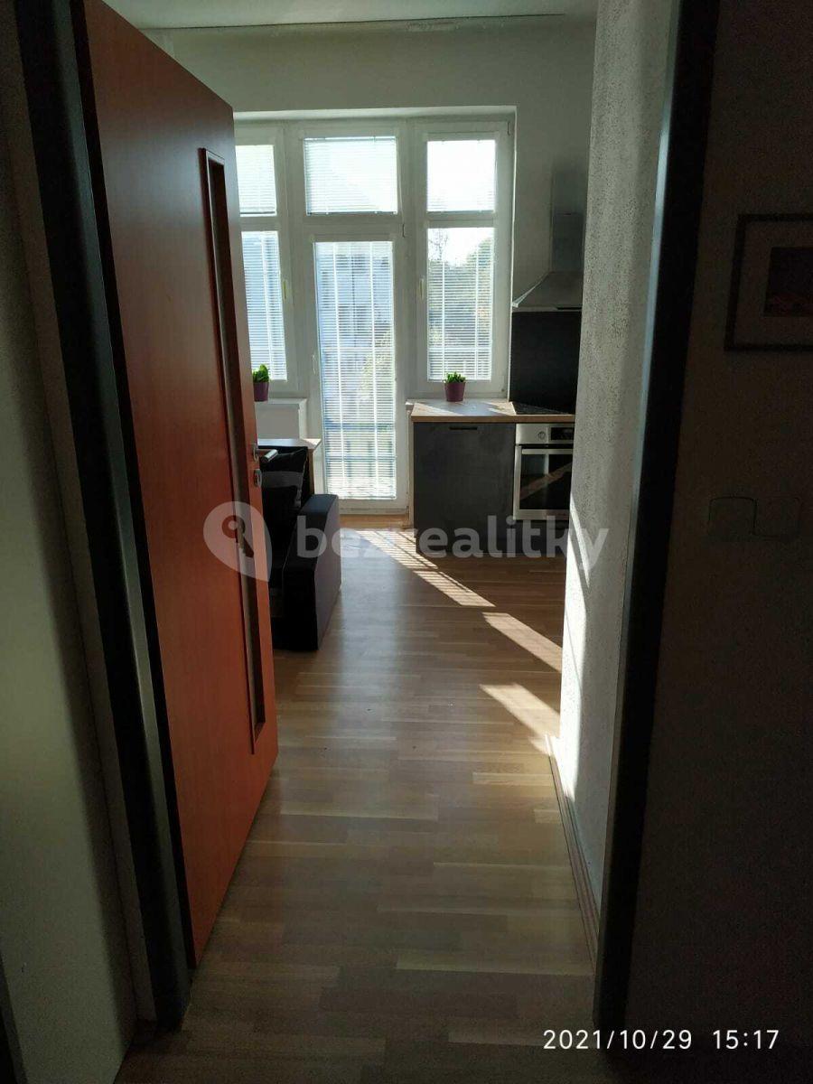 Prenájom bytu 2-izbový 38 m², Na Okraji, Praha, Praha