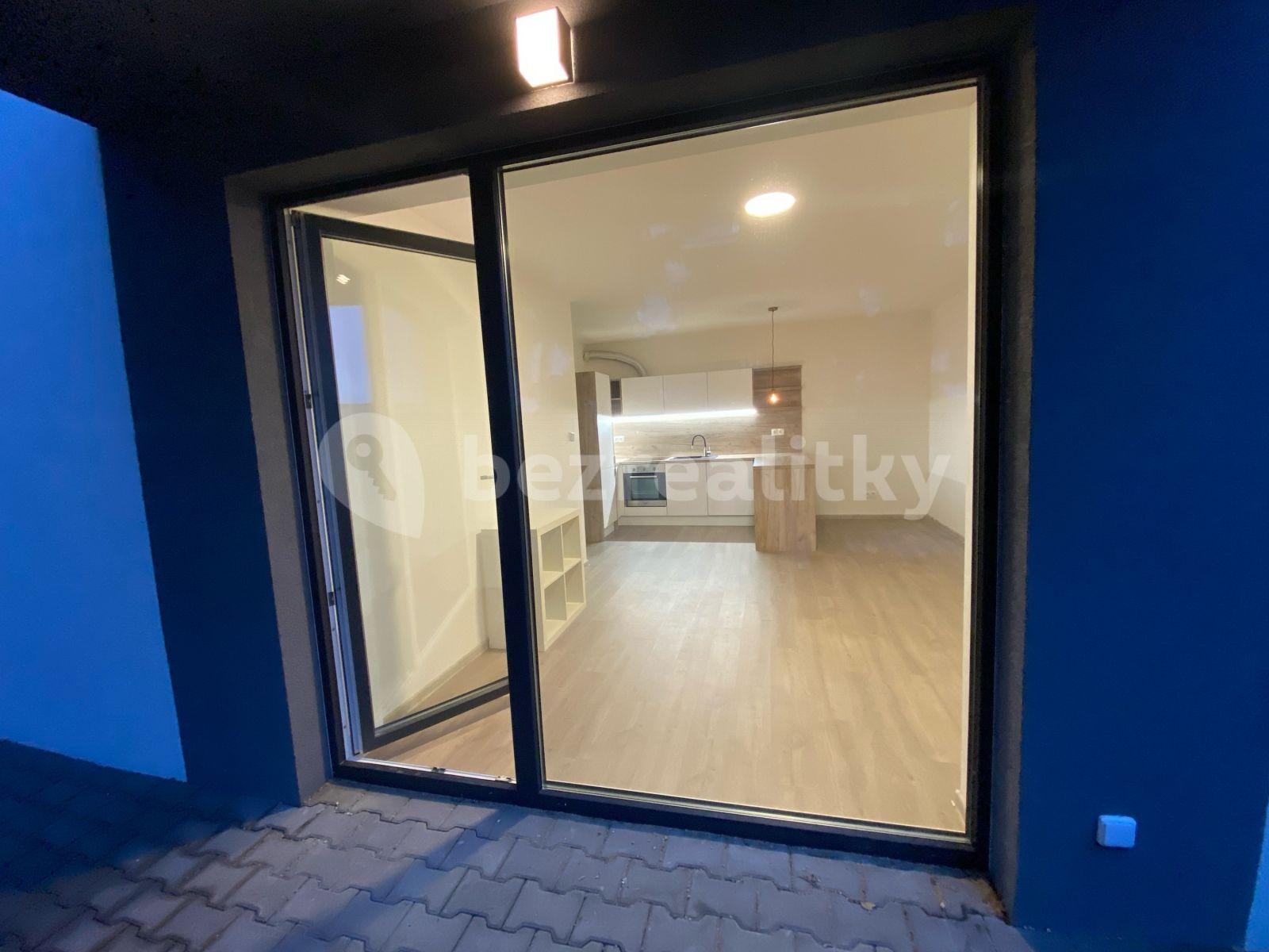 Prenájom bytu 2-izbový 42 m², Jihlavská, Troubsko, Jihomoravský kraj