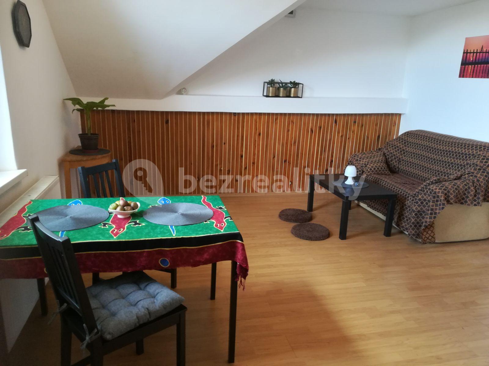 Prenájom bytu 2-izbový 42 m², K Vyhlídce, Praha, Praha