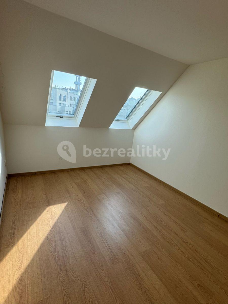 Predaj bytu 3-izbový 89 m², Roháčova, Praha, Praha