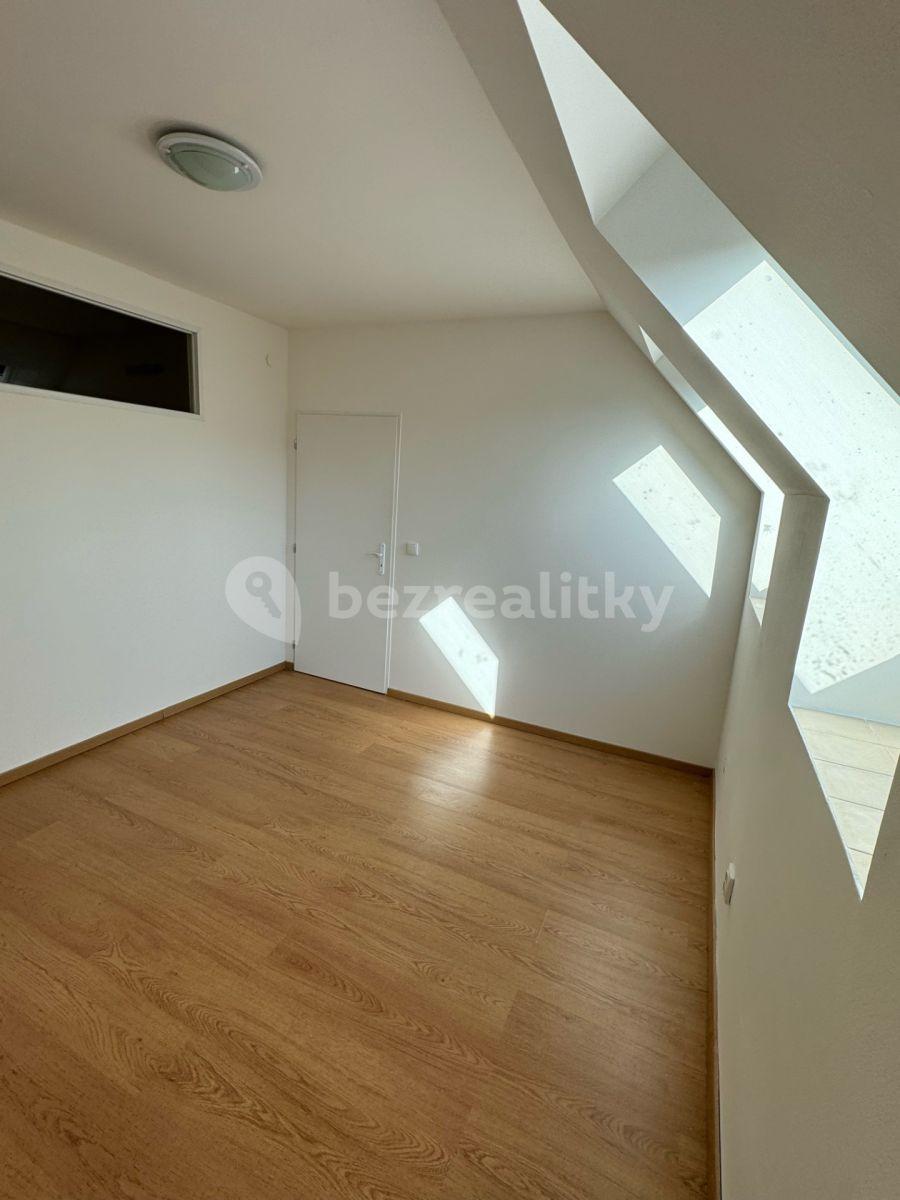 Predaj bytu 3-izbový 89 m², Roháčova, Praha, Praha