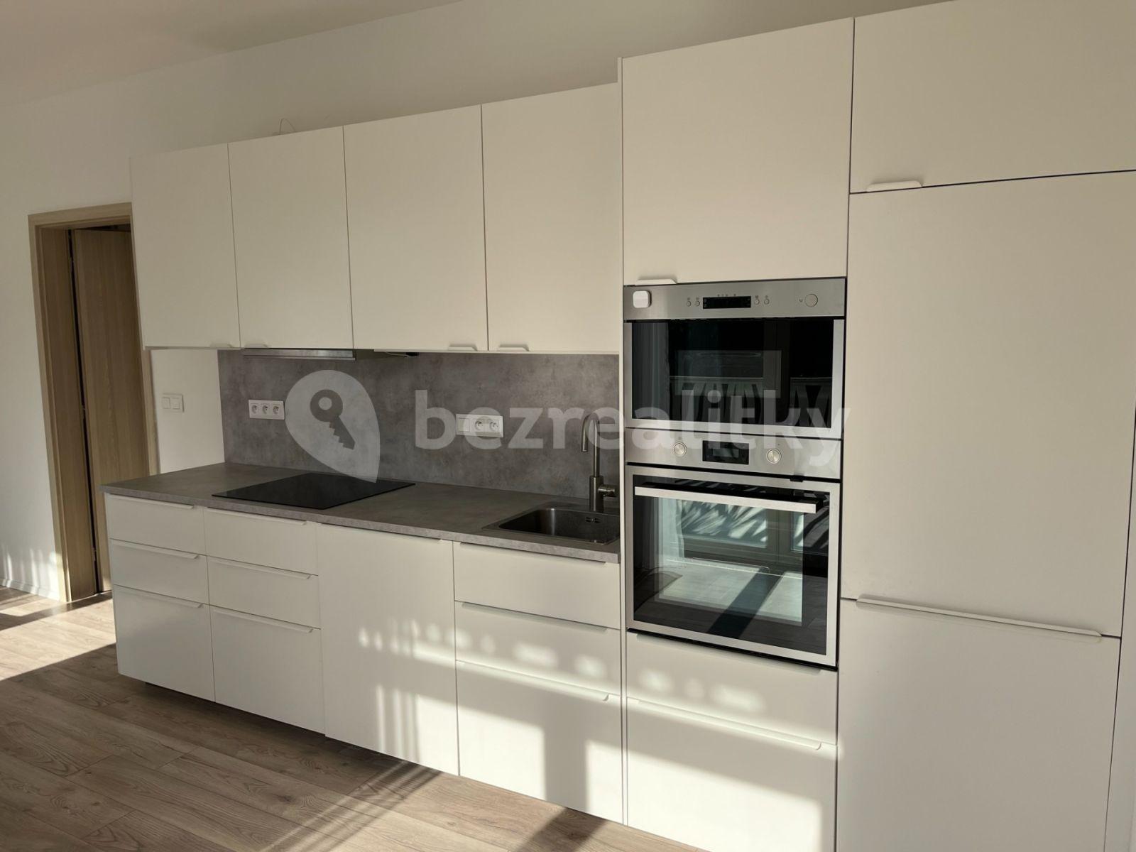 Prenájom bytu 2-izbový 68 m², Hlavní, Lelekovice, Jihomoravský kraj