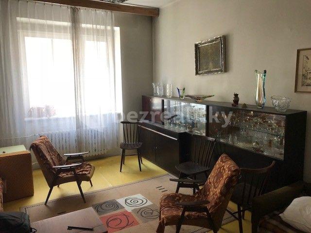 Predaj bytu 1-izbový 40 m², Foersterova, Karlovy Vary, Karlovarský kraj