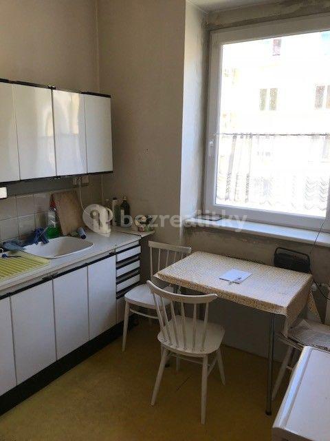 Predaj bytu 1-izbový 40 m², Foersterova, Karlovy Vary, Karlovarský kraj