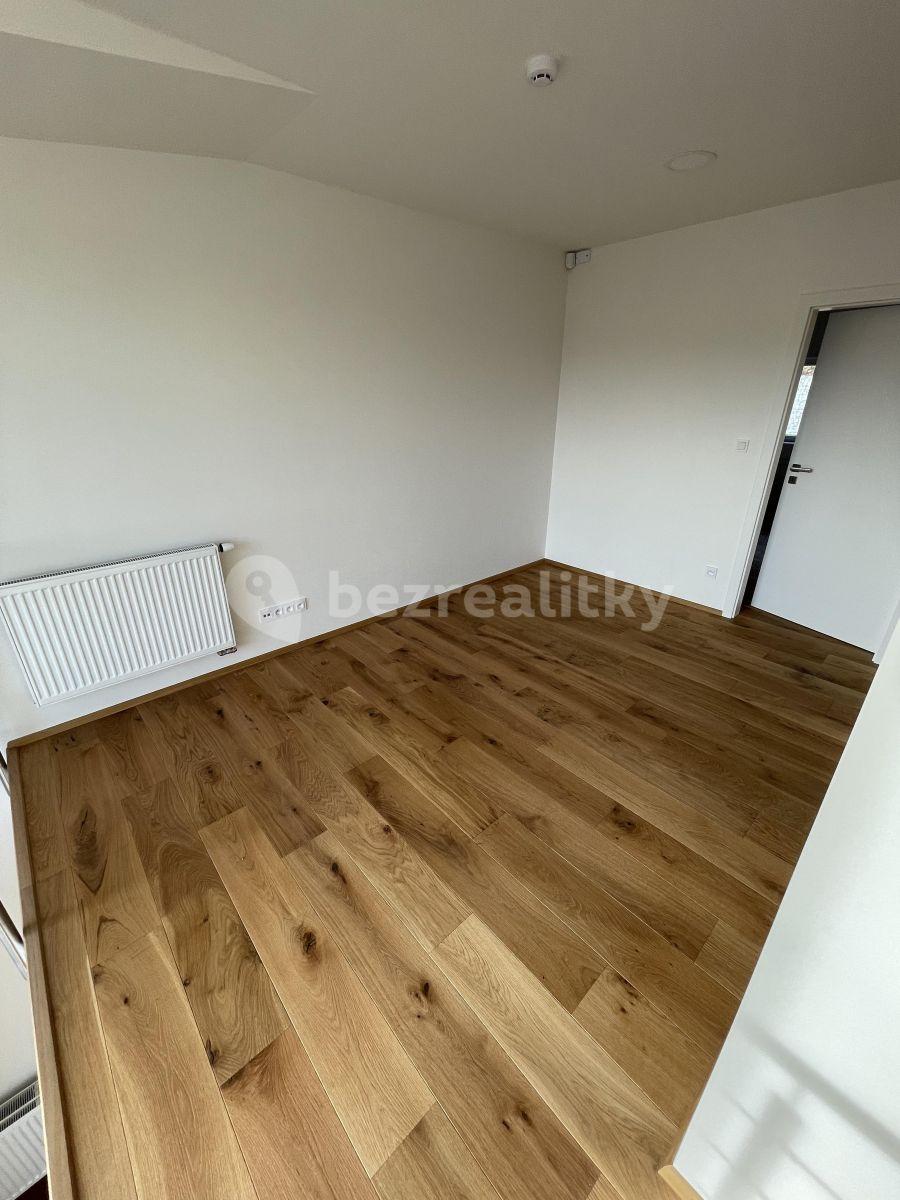 Prenájom bytu 3-izbový 88 m², Pod Akáty, Praha, Praha