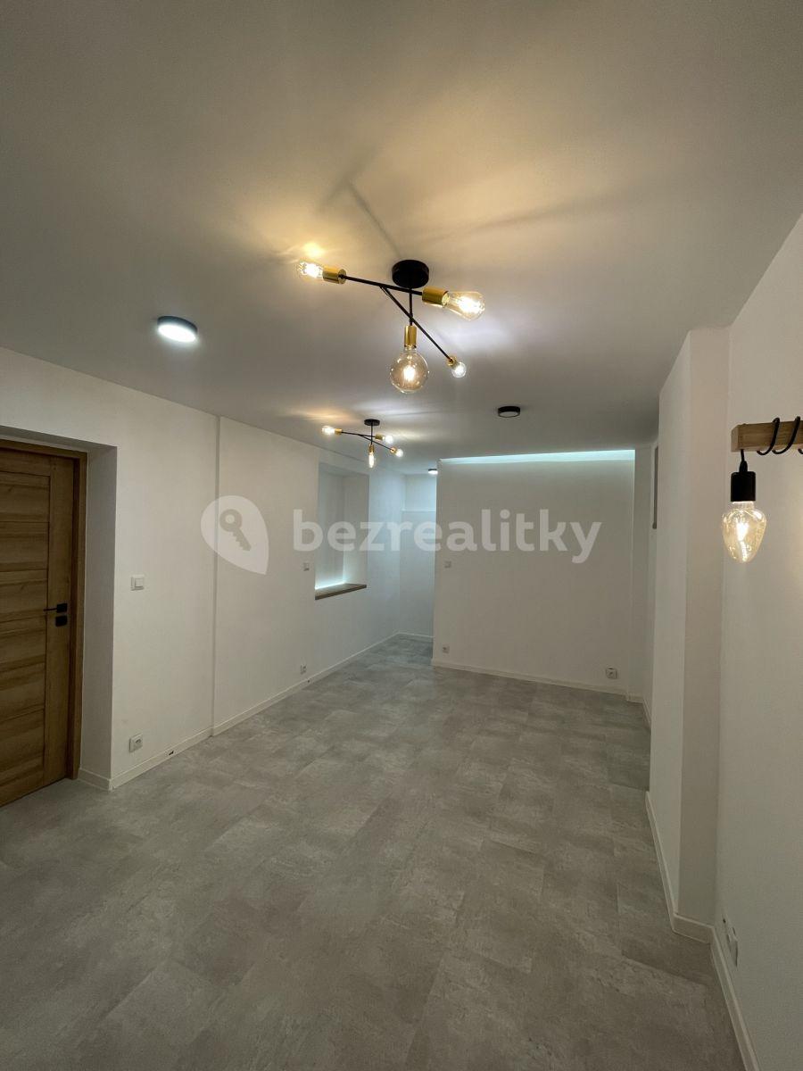 Prenájom bytu 2-izbový 48 m², Zlínská, Liberec, Liberecký kraj