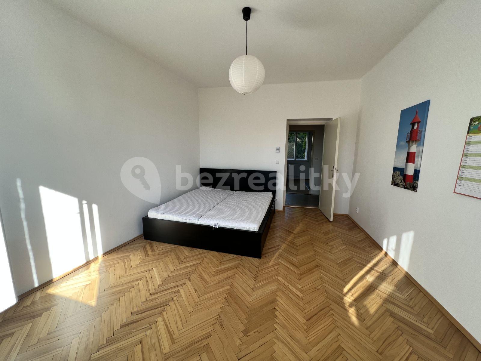 Prenájom bytu 2-izbový 45 m², Na Vrstvách, Praha, Praha