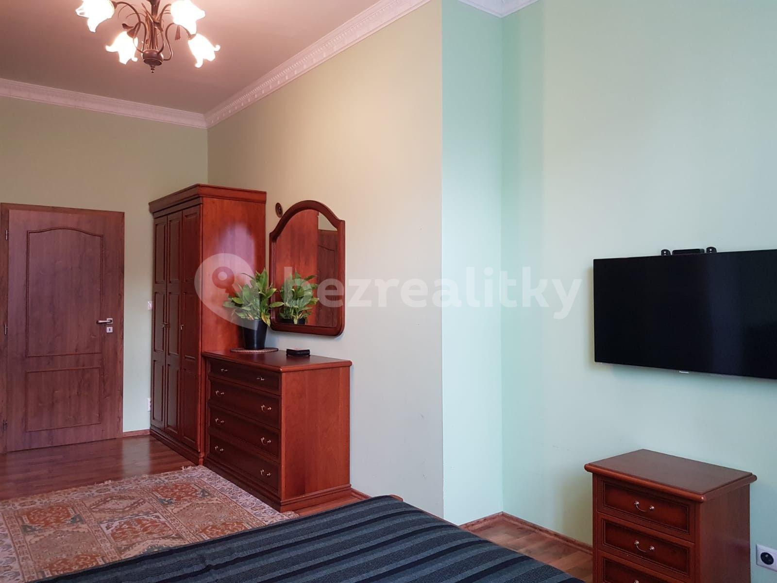 Predaj bytu 3-izbový 85 m², Moravská, Karlovy Vary, Karlovarský kraj