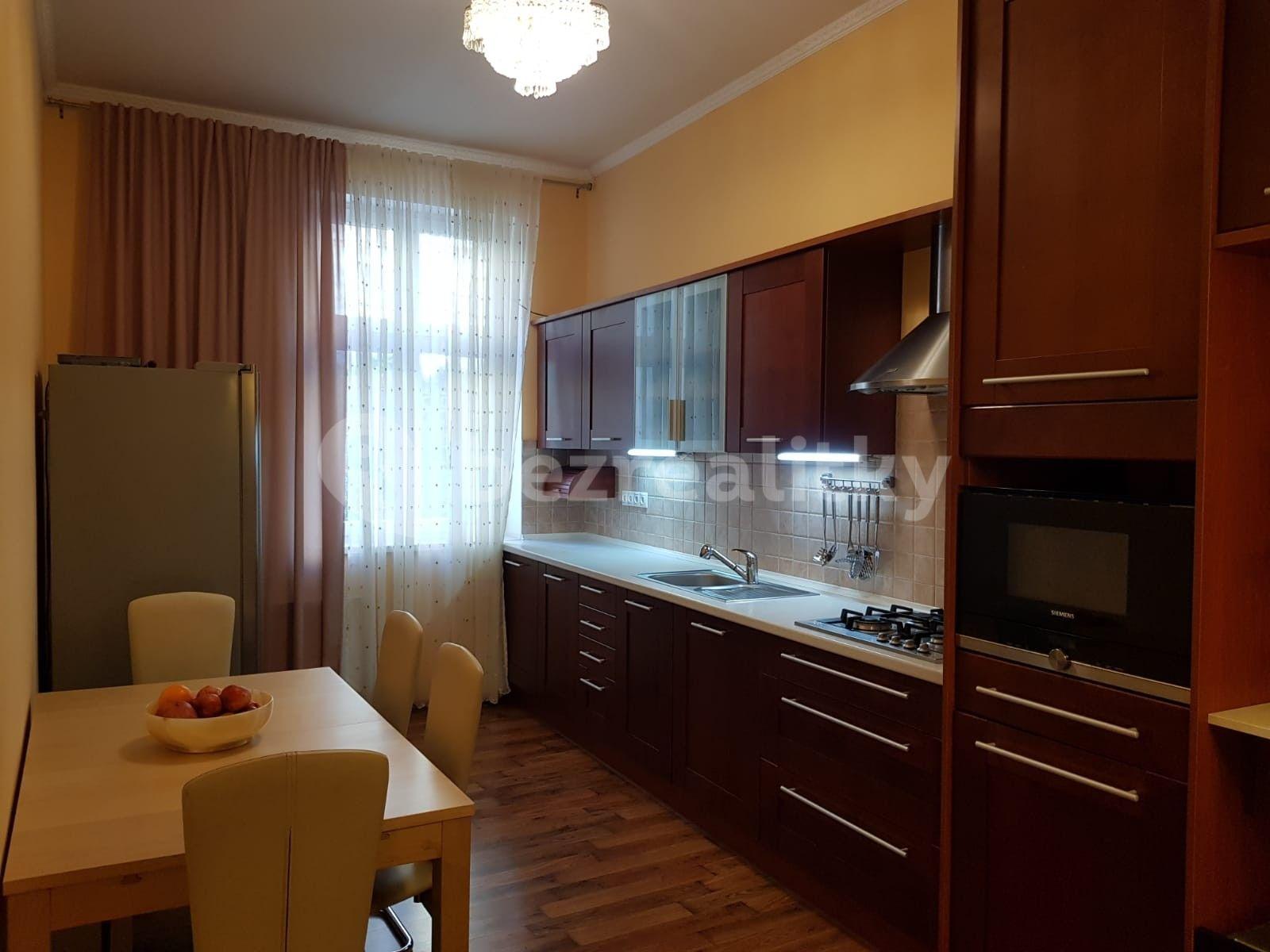 Predaj bytu 3-izbový 85 m², Moravská, Karlovy Vary, Karlovarský kraj