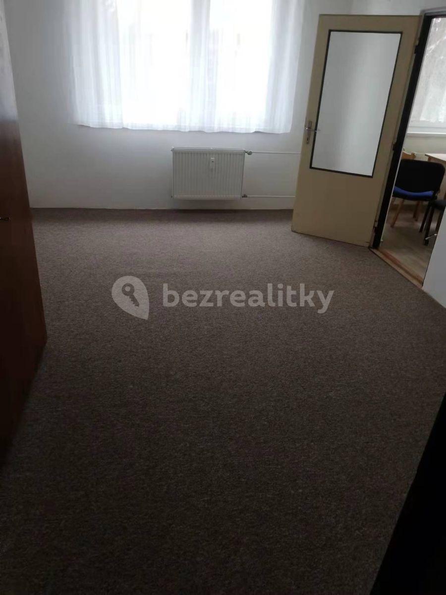 Prenájom bytu 3-izbový 74 m², Demlova, Jihlava, Kraj Vysočina