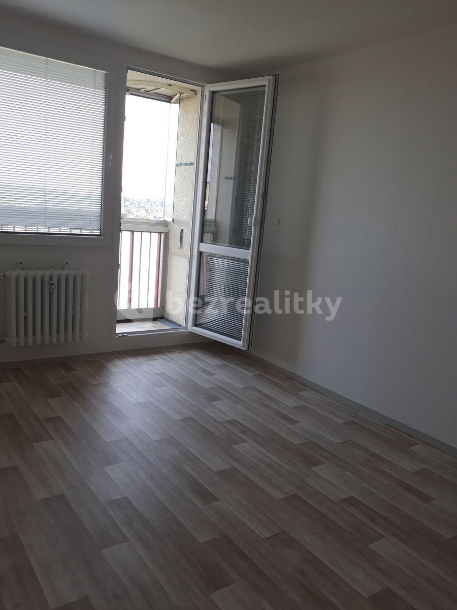 Prenájom bytu 3-izbový 65 m², Laudova, Praha, Praha