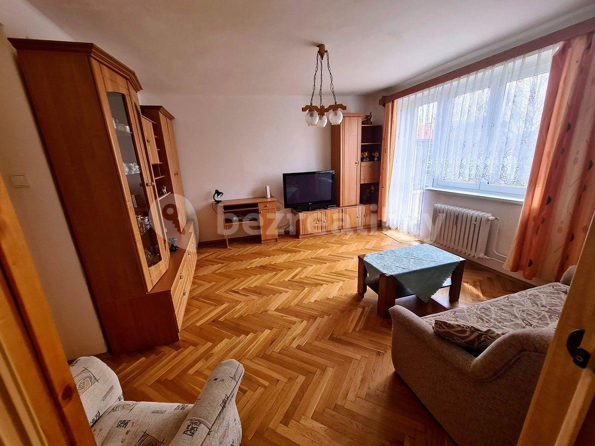 Prenájom bytu 2-izbový 60 m², Helsinská, Kladno, Středočeský kraj