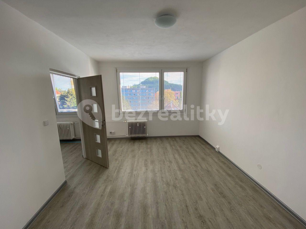 Prenájom bytu 2-izbový 36 m², Sadová, Nový Bor, Liberecký kraj