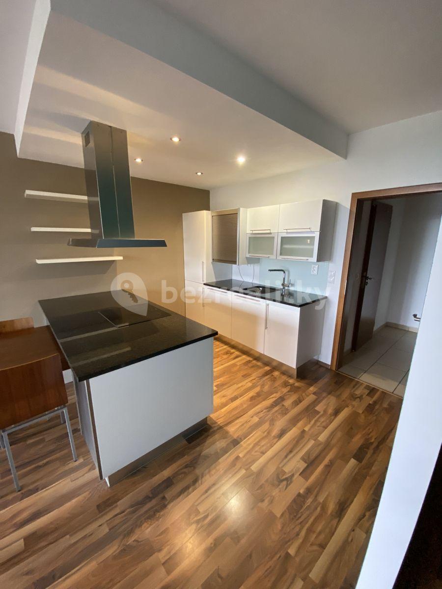 Prenájom bytu 1-izbový 54 m², Litoměřická, Praha, Praha