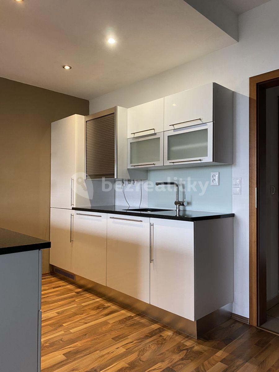 Prenájom bytu 1-izbový 54 m², Litoměřická, Praha, Praha