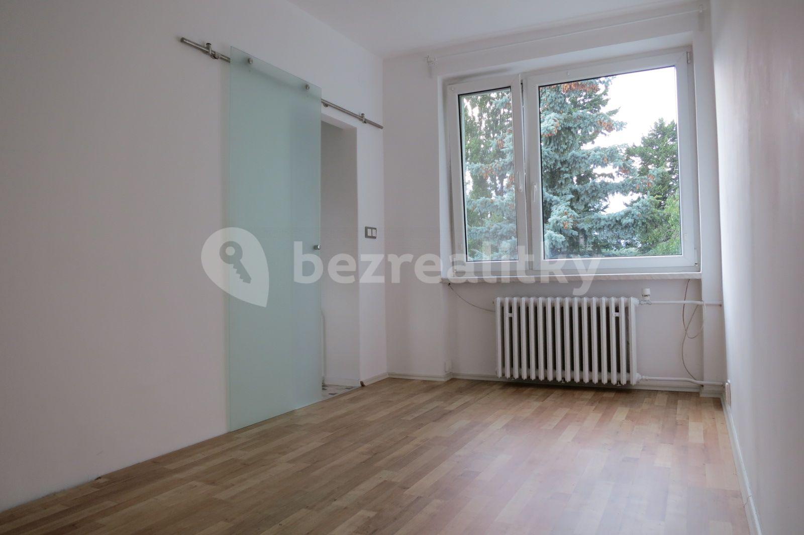 Prenájom bytu 2-izbový 35 m², Nad Kesnerkou, Praha, Praha