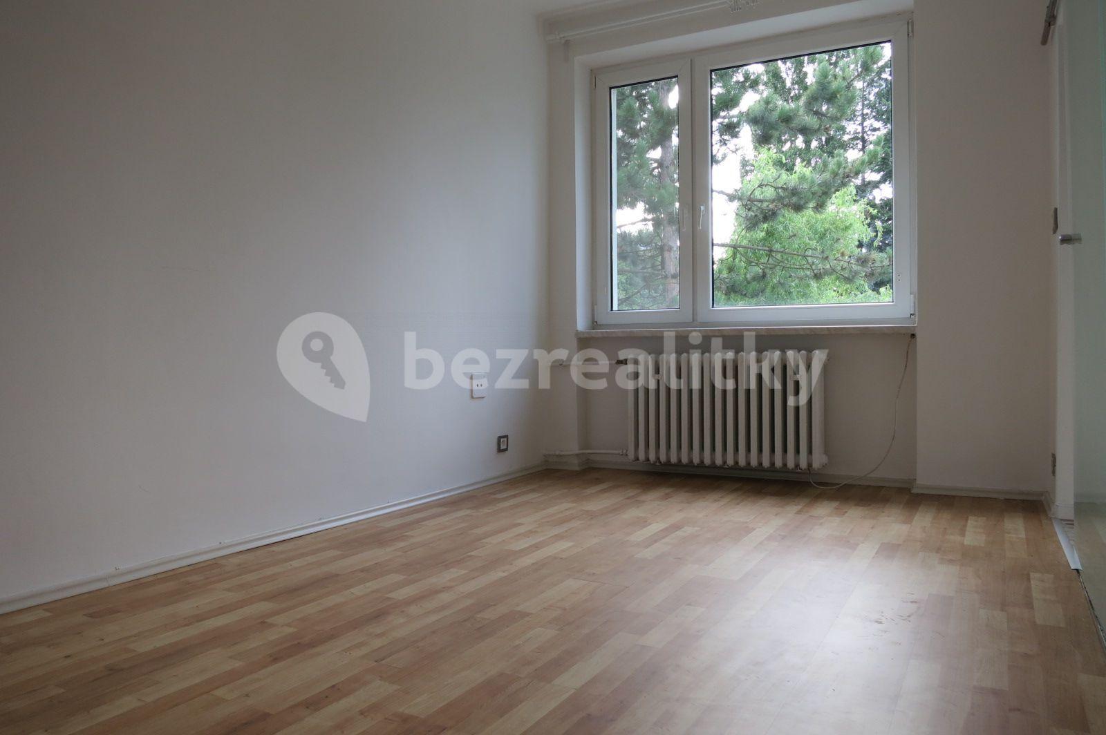 Prenájom bytu 2-izbový 35 m², Nad Kesnerkou, Praha, Praha