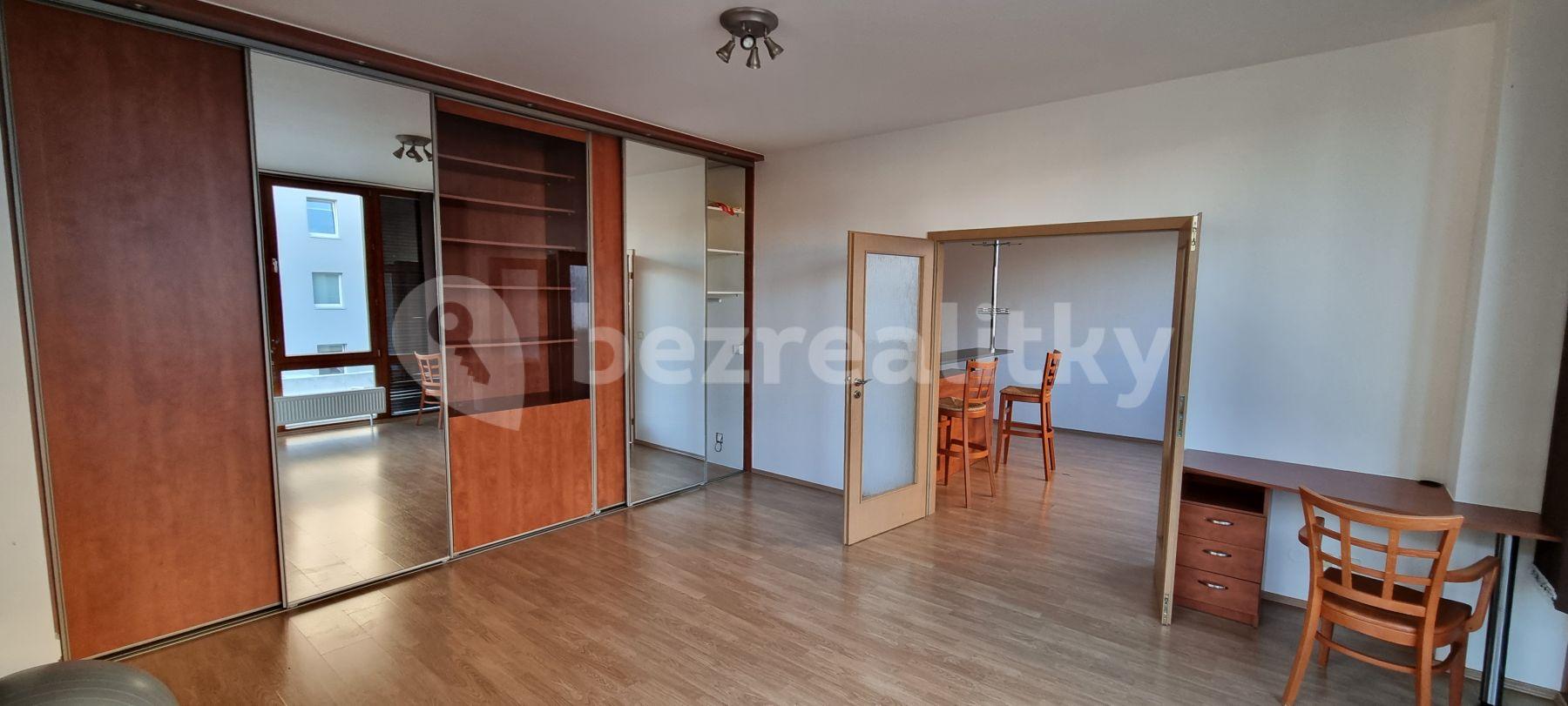 Prenájom bytu 2-izbový 54 m², Lukášova, Praha, Praha