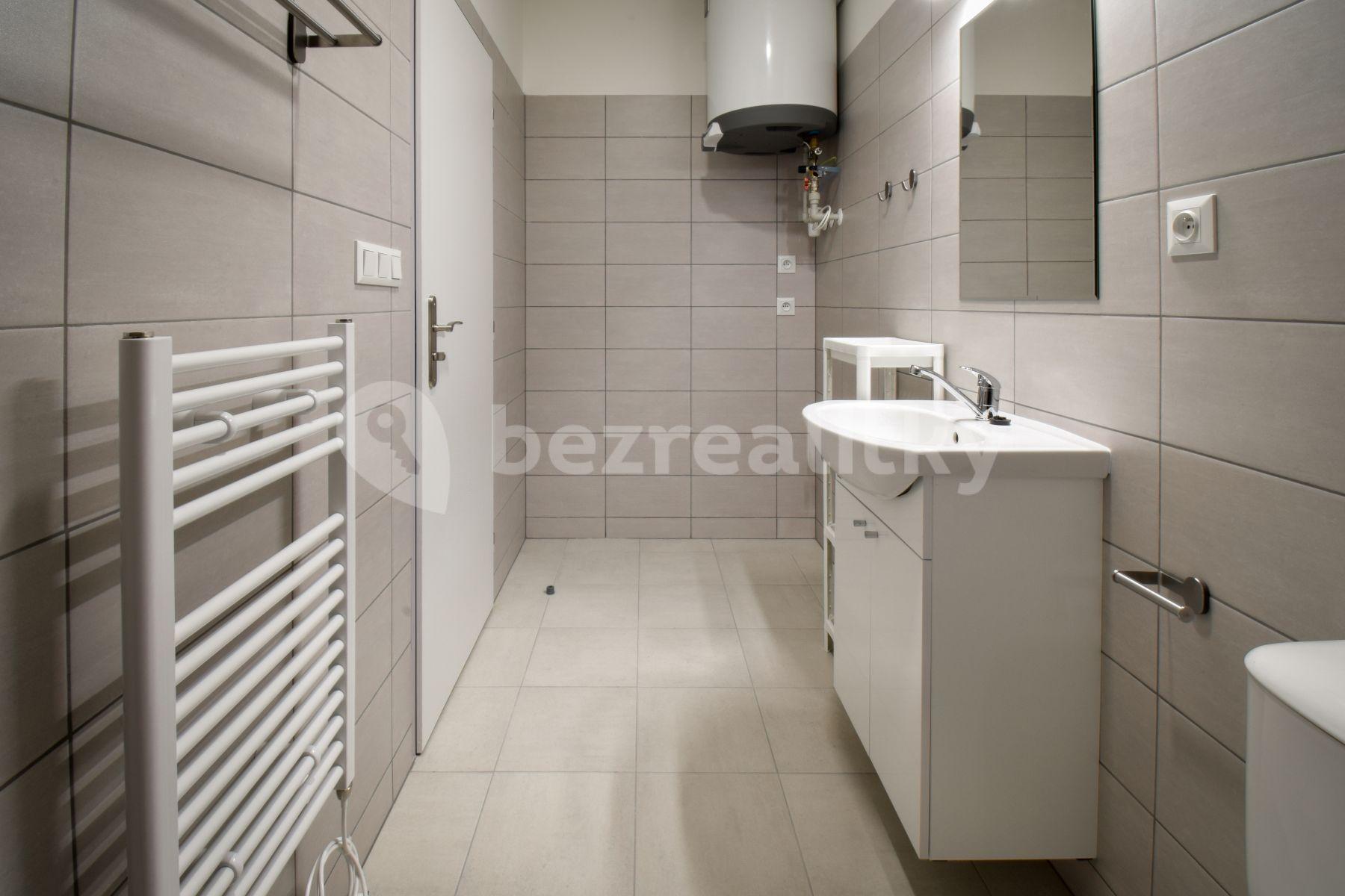 Prenájom bytu 1-izbový 28 m², Hybešova, Brno, Jihomoravský kraj