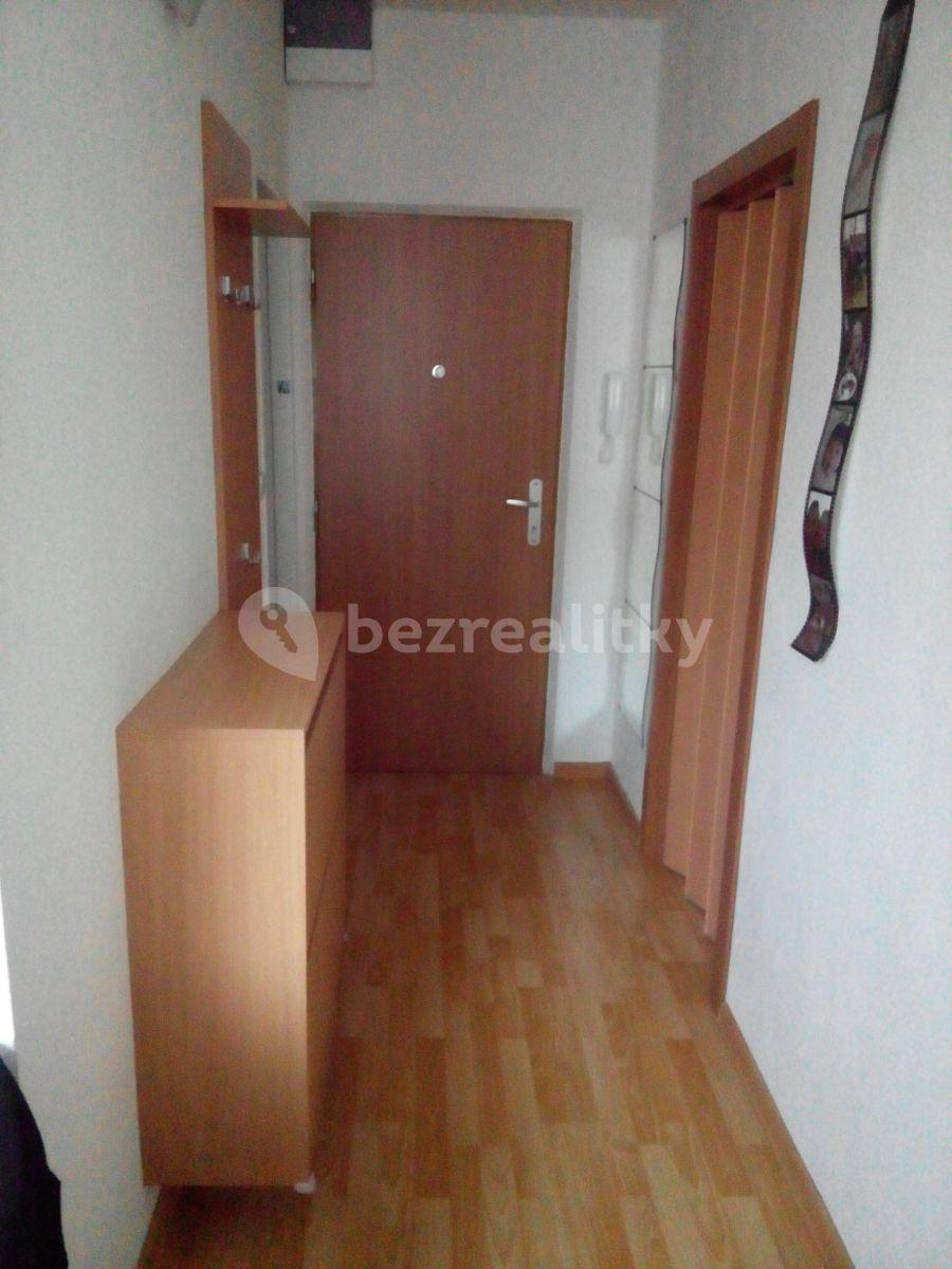 Prenájom bytu 1-izbový 38 m², Olomouc, Olomoucký kraj