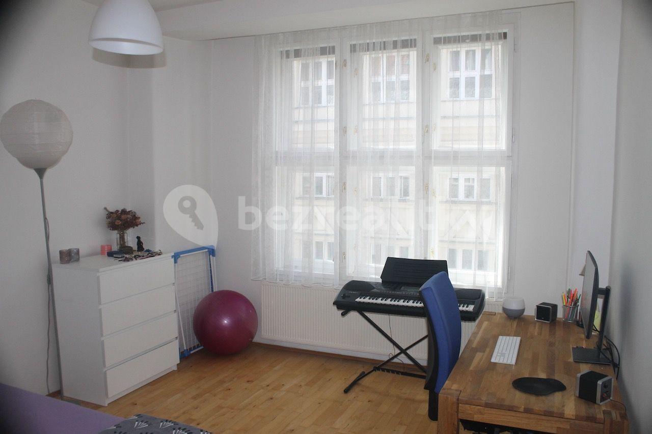 Prenájom bytu 2-izbový 58 m², Jilemnického, Praha, Praha