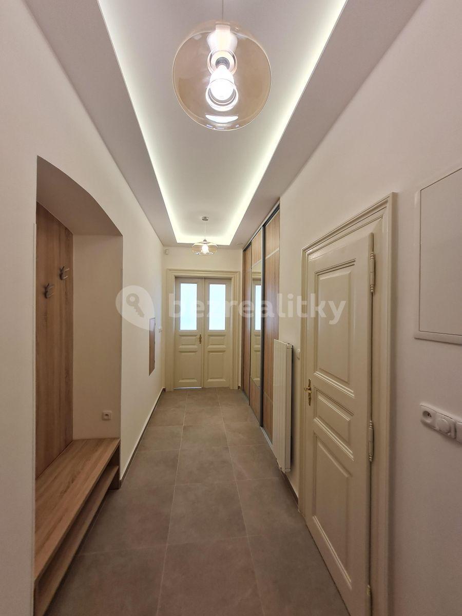 Prenájom bytu 2-izbový 91 m², Na Zderaze, Praha, Praha