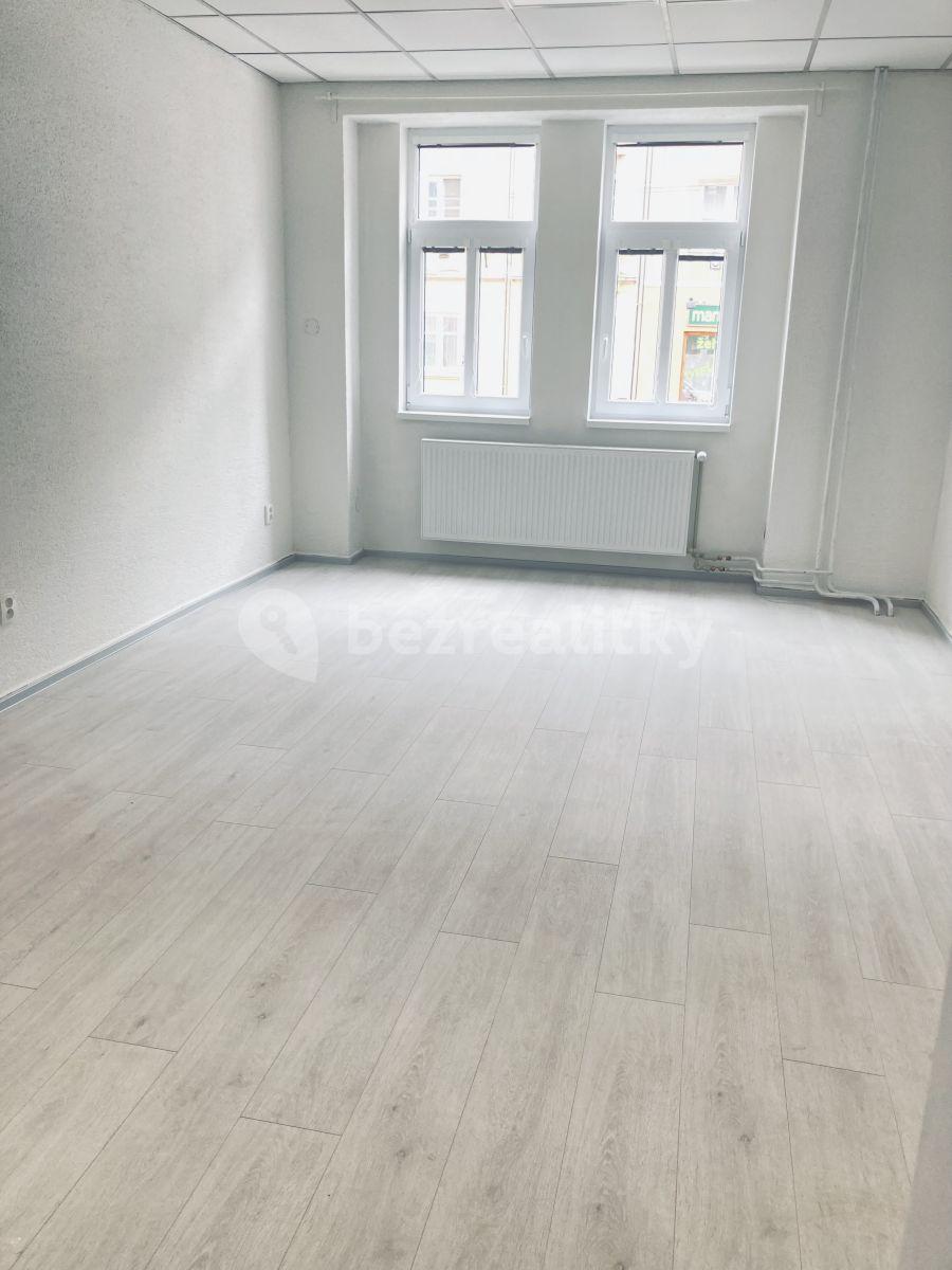 Prenájom bytu 1-izbový 37 m², Masarykova, Ústí nad Labem, Ústecký kraj