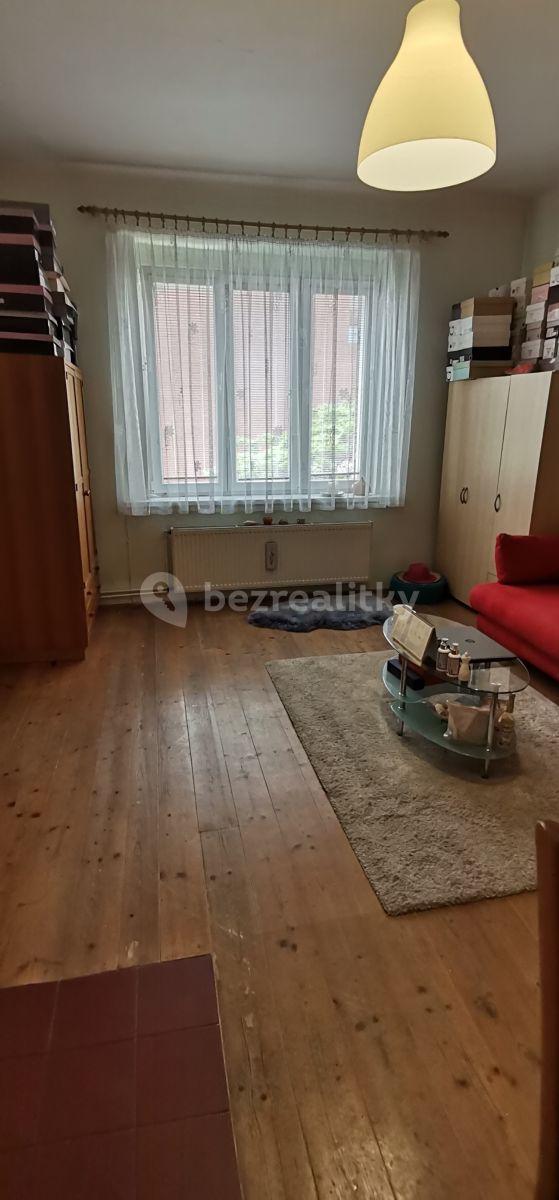 Prenájom bytu 1-izbový 37 m², Na Maninách, Praha, Praha