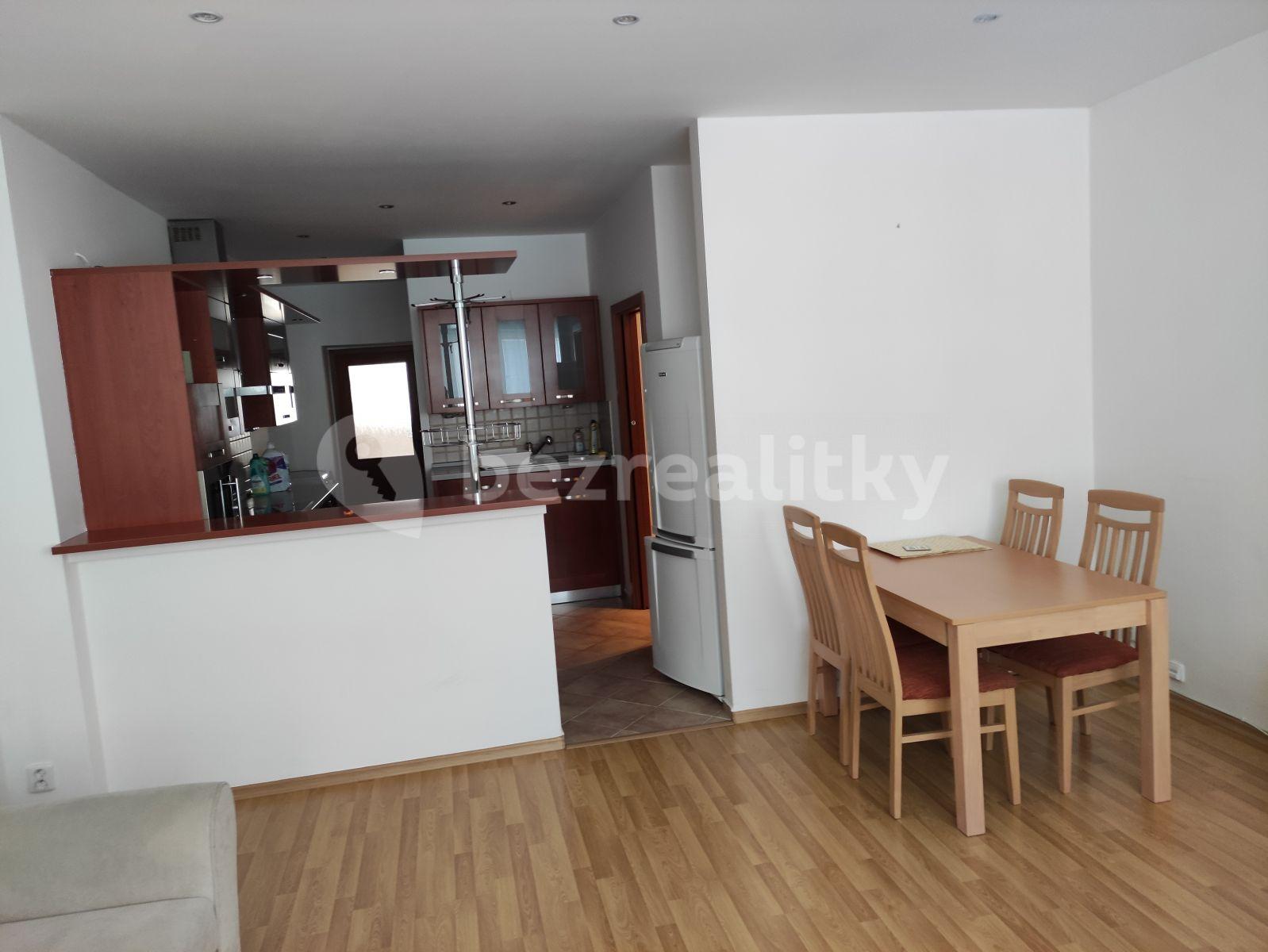 Prenájom bytu 2-izbový 56 m², U Družstva Život, Praha, Praha