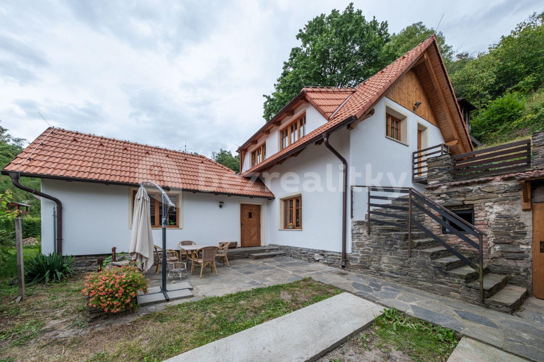 Predaj domu 127 m², pozemek 1.352 m², Semtěš, Středočeský kraj