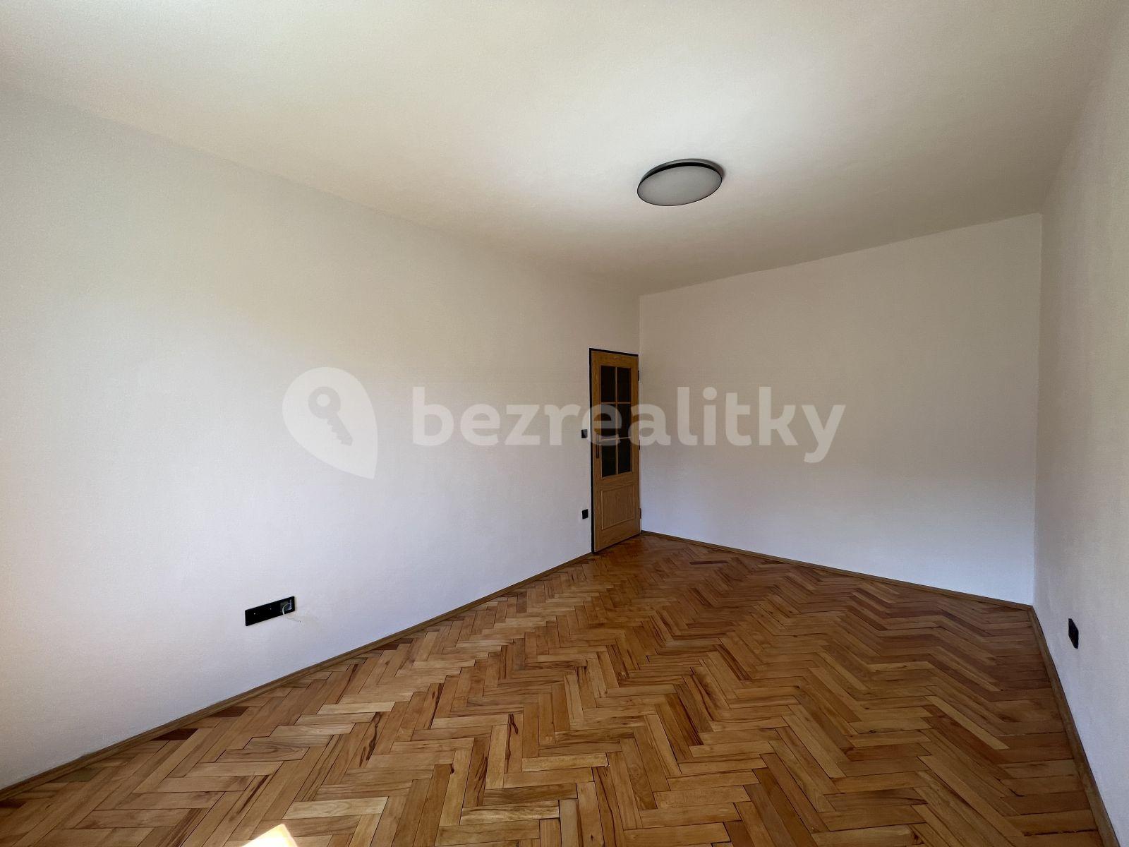 Prenájom bytu 2-izbový 56 m², Marie Pujmanové, Trutnov, Královéhradecký kraj