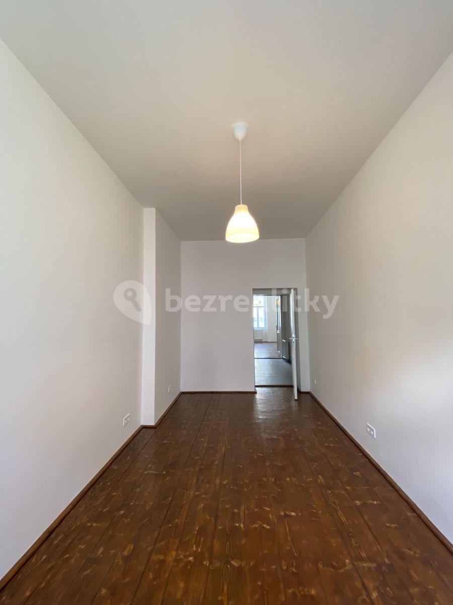 Prenájom bytu 1-izbový 45 m², Koněvova, Praha, Praha